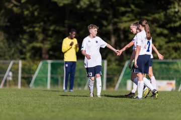 Bild 265 - wBJ VfL Pinneberg - Rissen : Ergebnis: 8:0